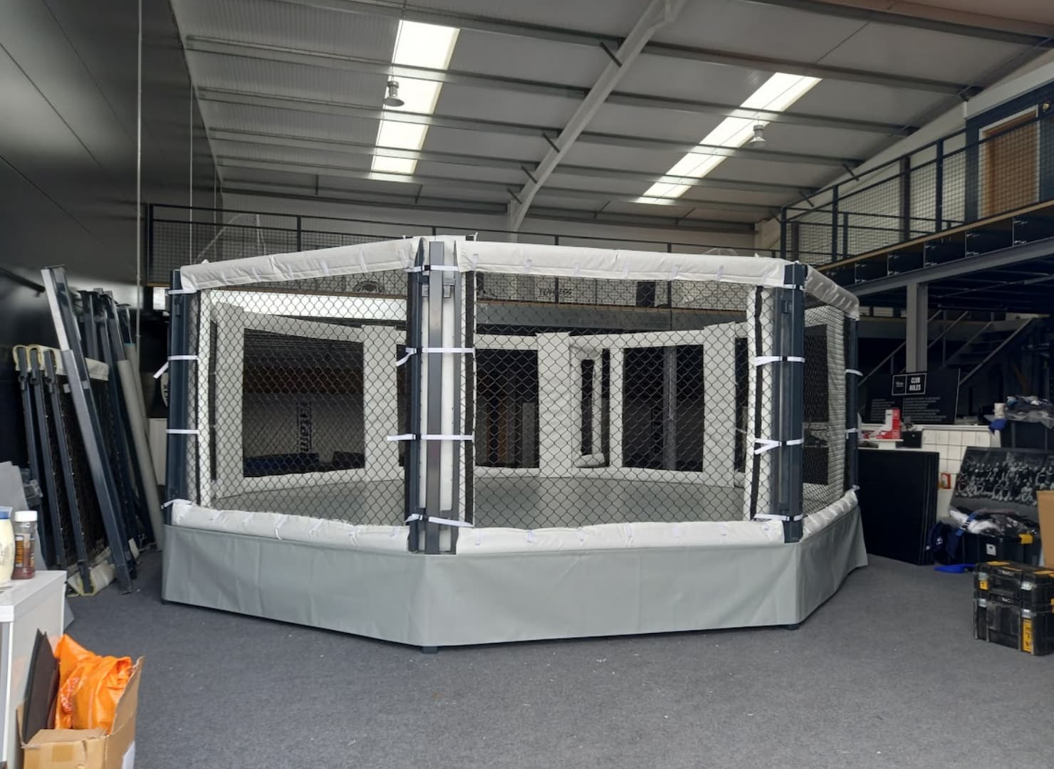 Platform Training Cage
