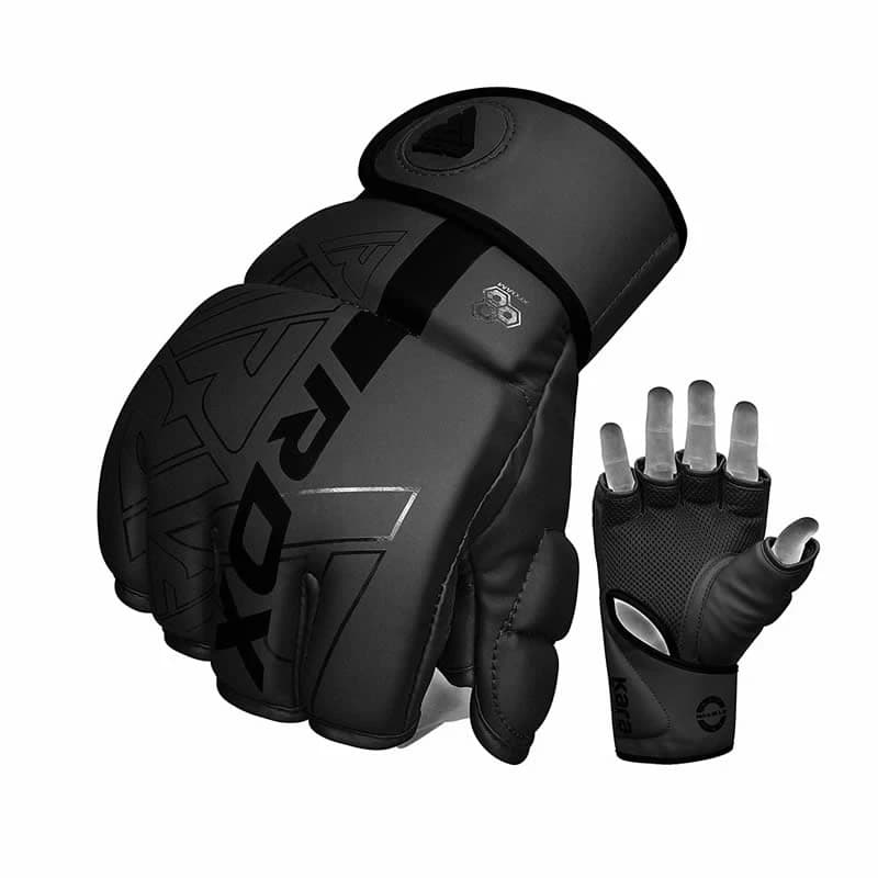 Black Grappling Gloves 3