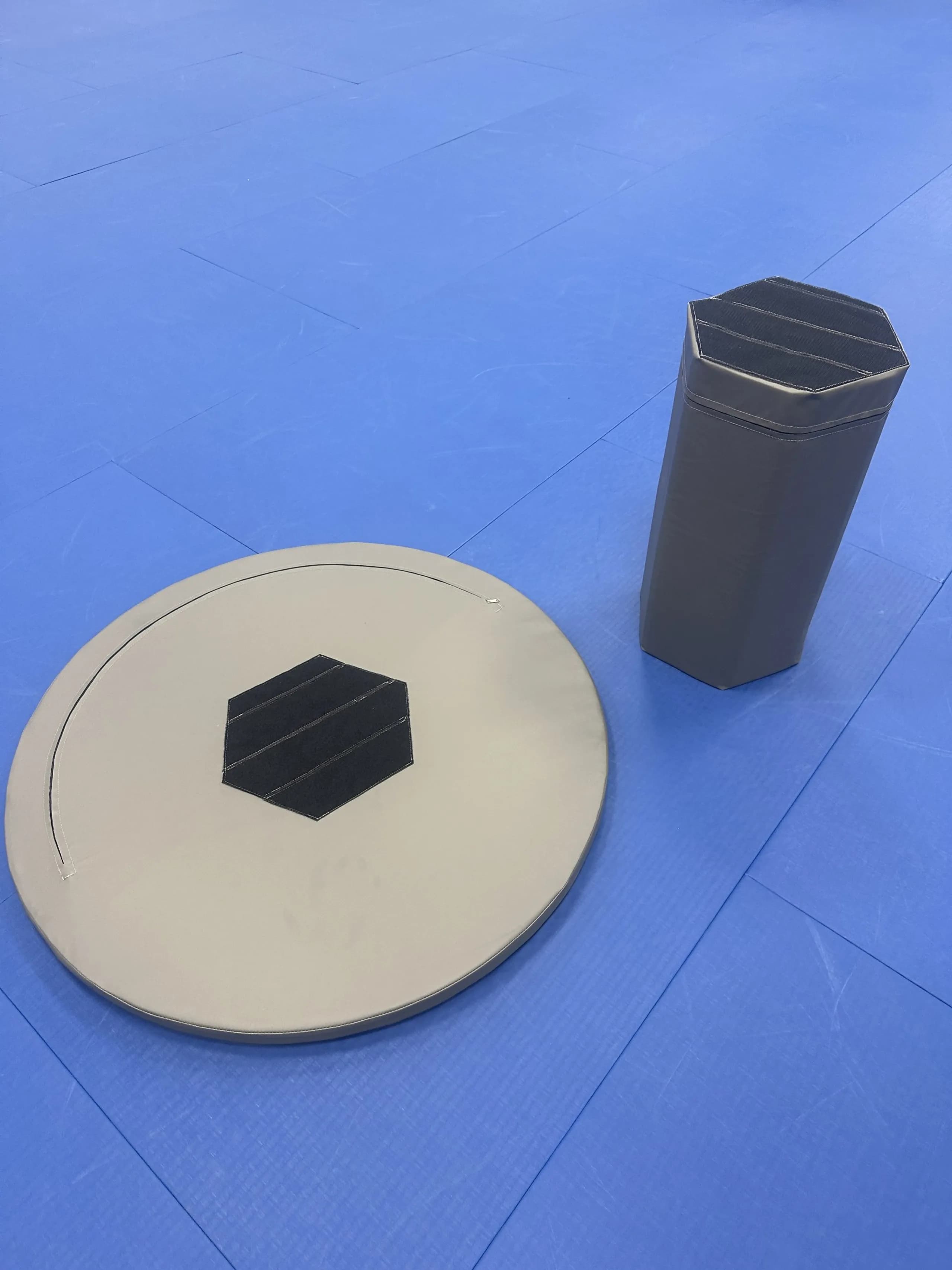 round table dis-assembled